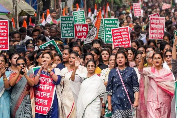 Kolkata Doctor Death CASE: CM Mamata took to the streets, raised slogans of 'hanging the victim