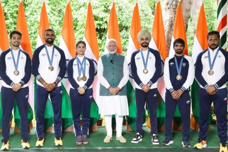 PM Modi meets Paris Olympic Players