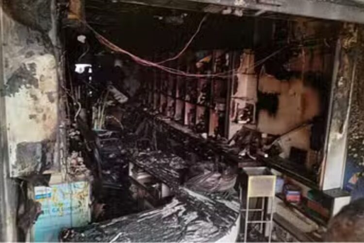 Fire Broke out in 3 shops in Sonipat