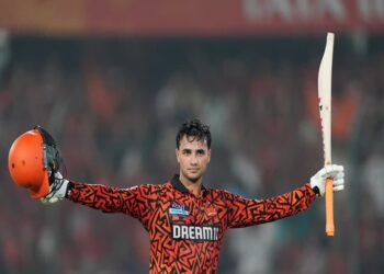 IPL 2025: हैदराबाद ने PBKS को 8 विकेट से हराया, अभिषेक शर्मा की शानदार पारी ने रचा इतिहास