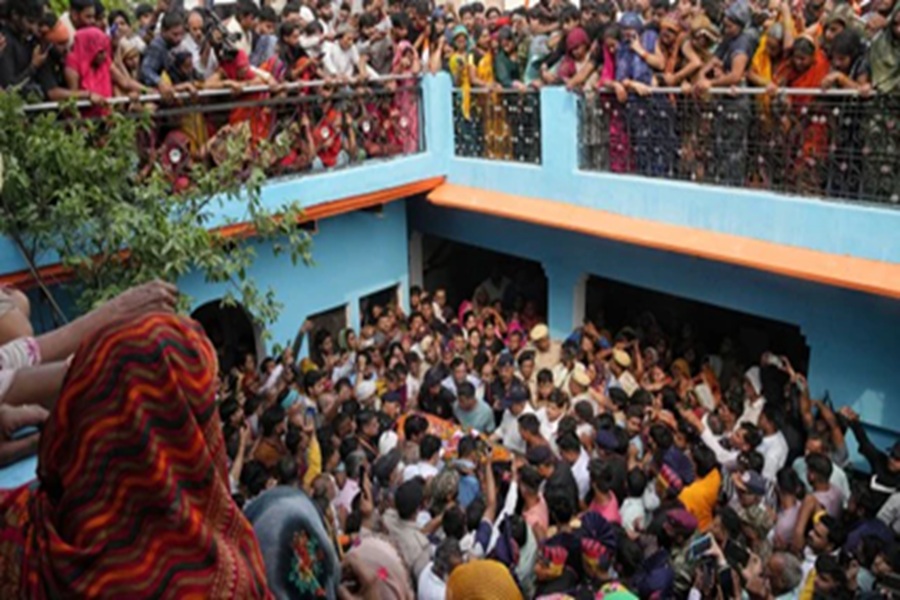 last rites of Lance Naik Dinesh